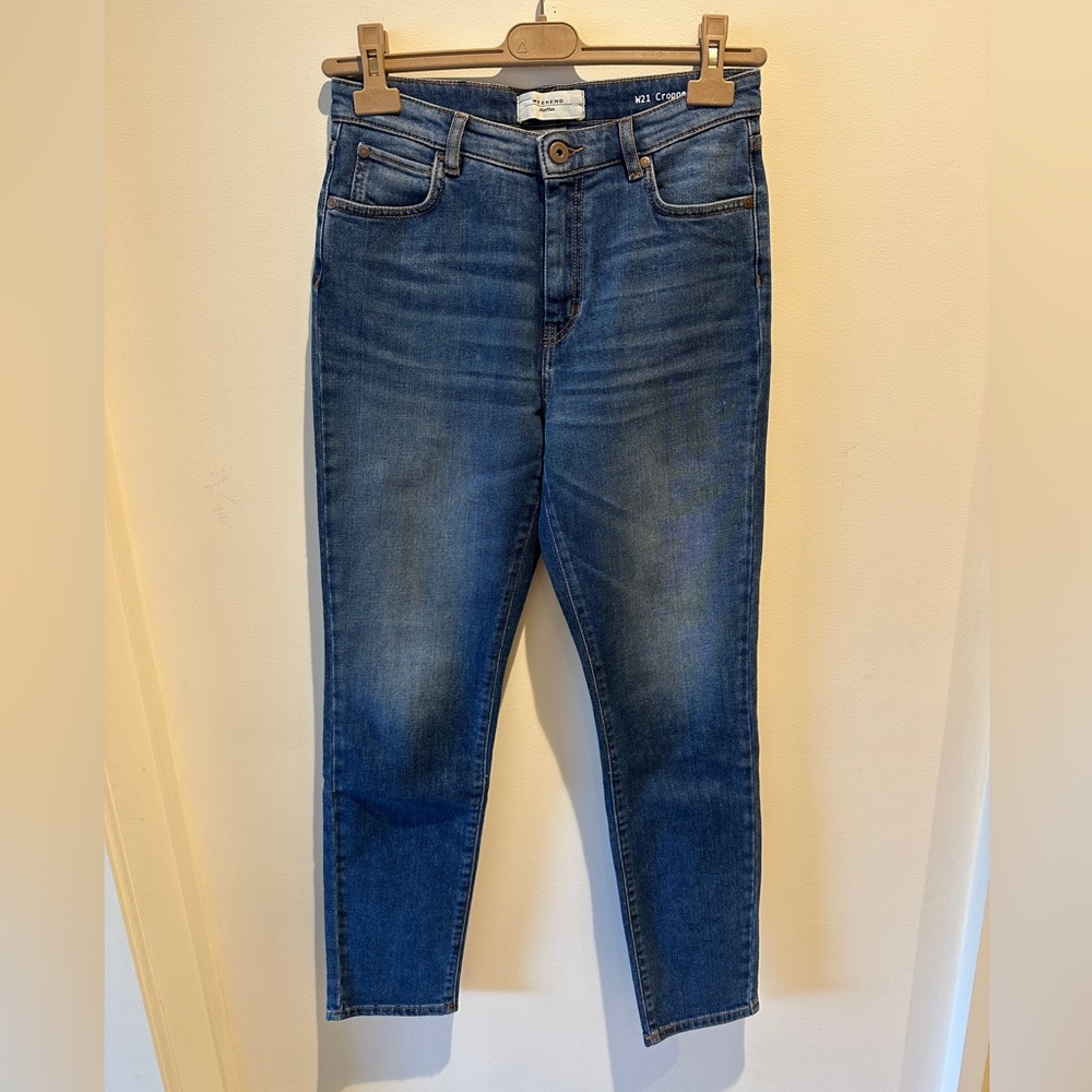 Weekend Max Mara Straight Leg Cropped Jean size 4
